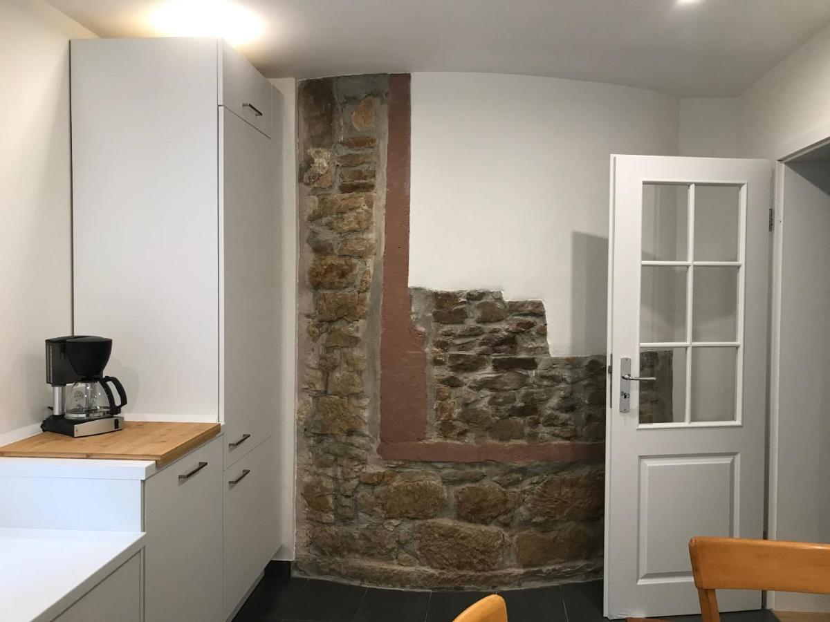 Turmwohnung Buedinger Hof Weinheim Exterior foto